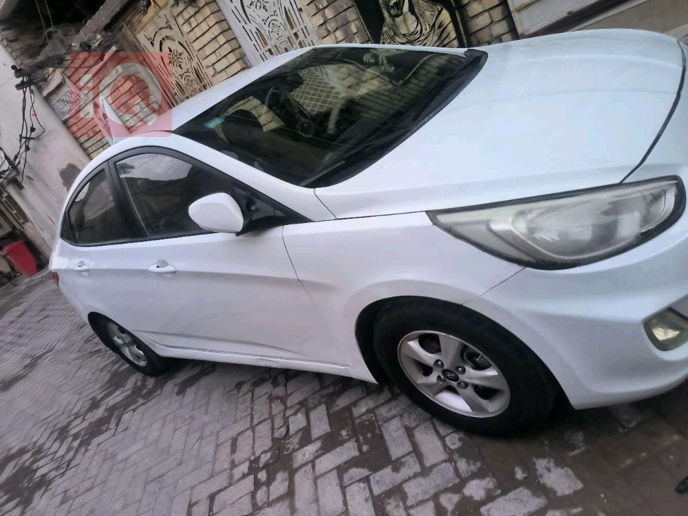 هیوندای ئەکسنت